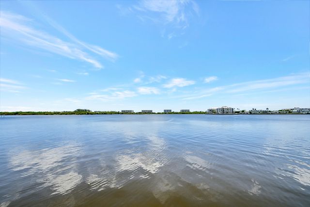 1 Duke Drive, Lake Worth Beach, FL 33460