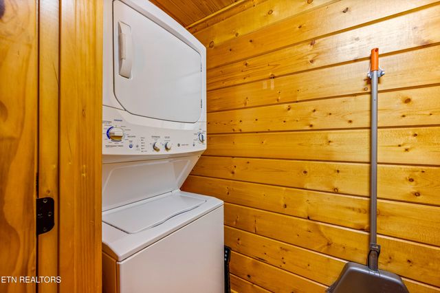 139 White Oak Resort Way, Gatlinburg, TN 37738