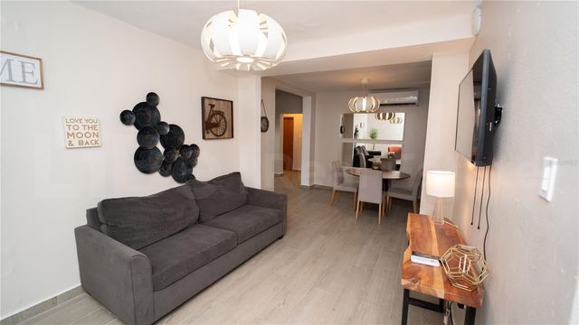 2058 ESPAÑA STREET, San Juan, PR 00911