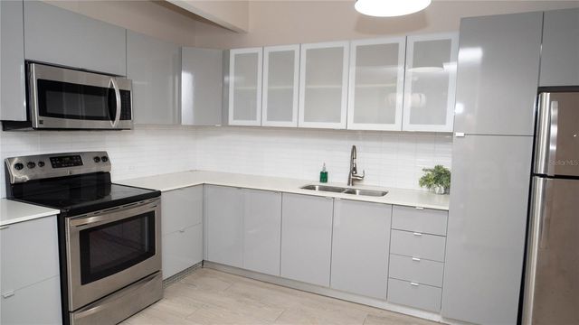 2058 ESPAÑA STREET, San Juan, PR 00911