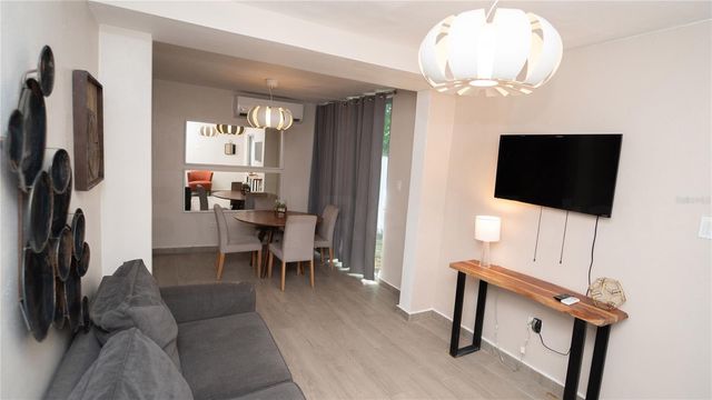 2058 ESPAÑA STREET, San Juan, PR 00911