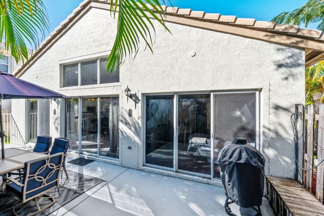 7616 Colony Palm Drive, Boynton Beach, FL 33436