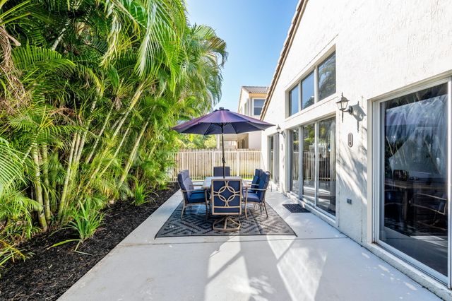 7616 Colony Palm Drive, Boynton Beach, FL 33436