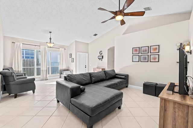 7616 Colony Palm Drive, Boynton Beach, FL 33436