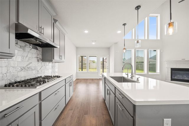 8930 Emerald Cane Drive, Missouri City, TX 77459