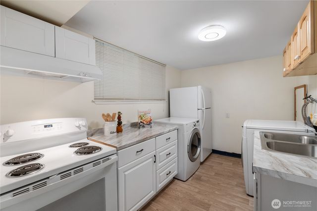 29356 38th Place S, Auburn, WA 98001