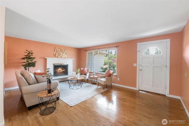 29356 38th Place S, Auburn, WA 98001