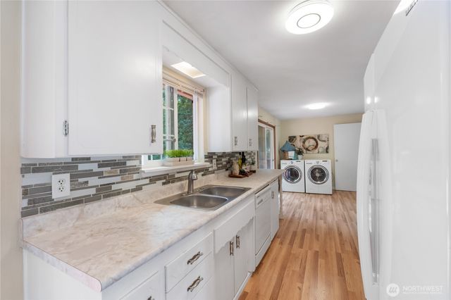 29356 38th Place S, Auburn, WA 98001