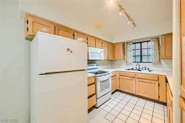 2725 South Nellis Boulevard 2047, Las Vegas, NV 89121