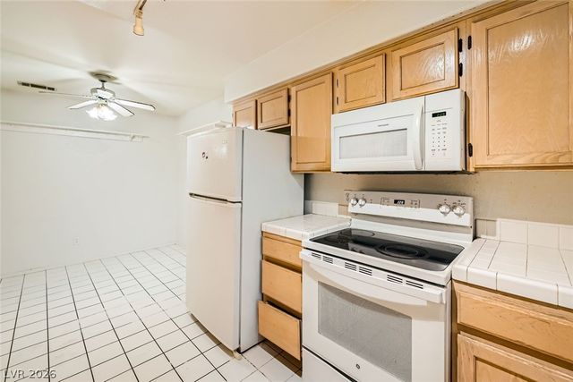 2725 South Nellis Boulevard 2047, Las Vegas, NV 89121