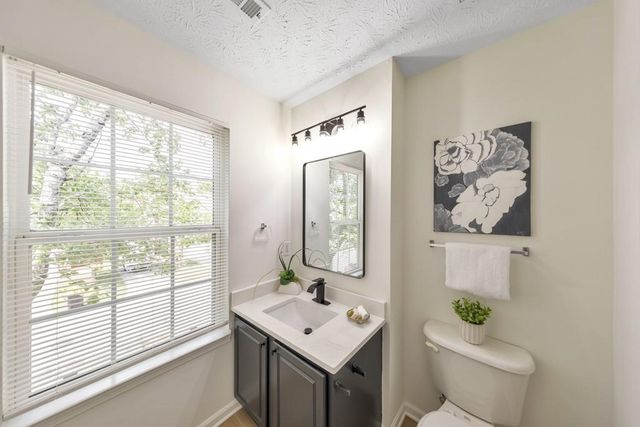 1779 Fielding Way, Hampton, GA 30228
