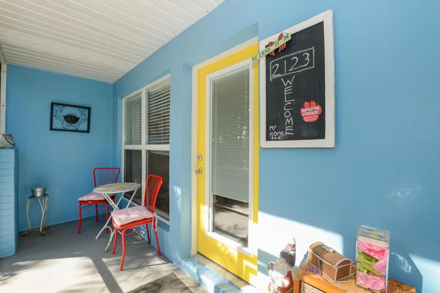 2123 SE Wayne Road, Stuart, FL 34994