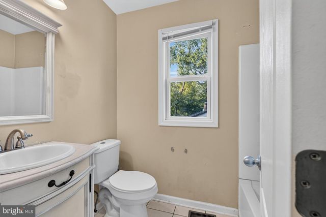 1313 FAIRVIEW AVE, Wilmington, DE 19809