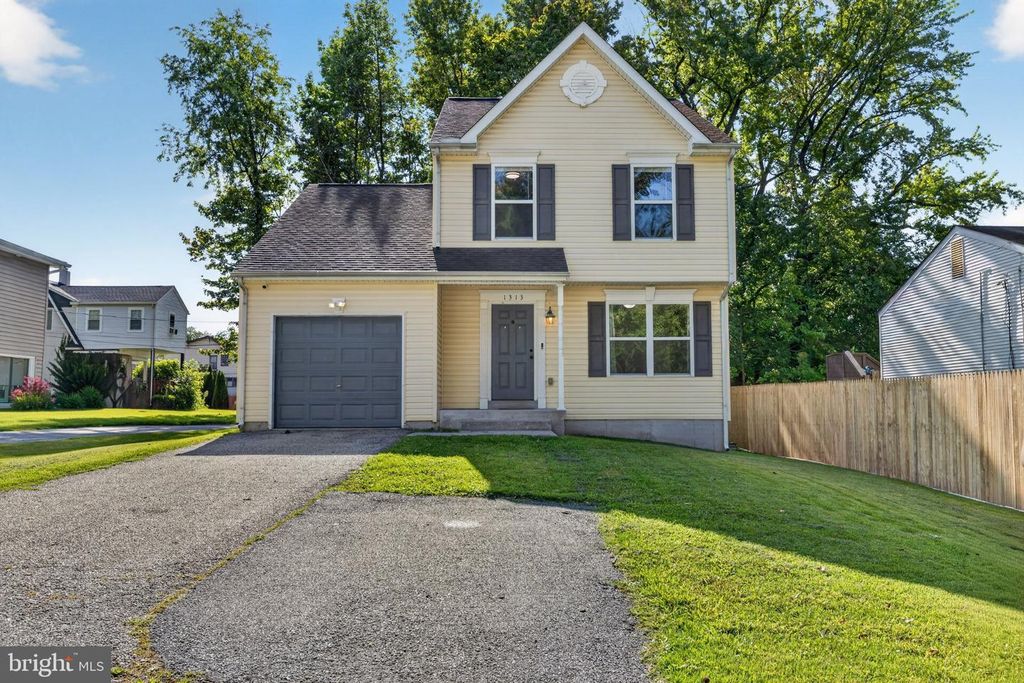 1313 FAIRVIEW AVE, Wilmington, DE 19809