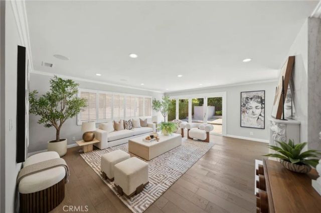 1407 Santanella, Newport Beach, CA 92625