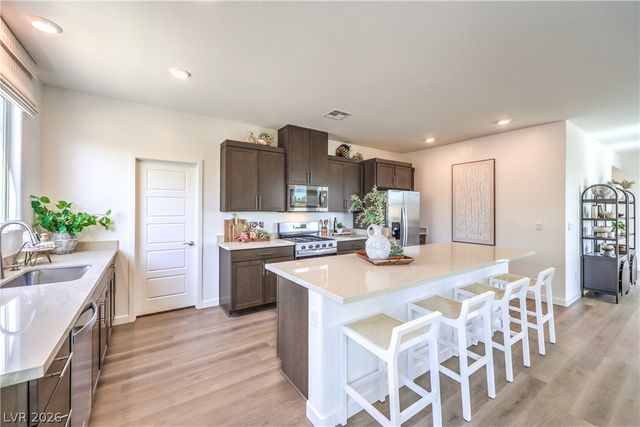 3813 Paradise Palms Avenue, North Las Vegas, NV 89081