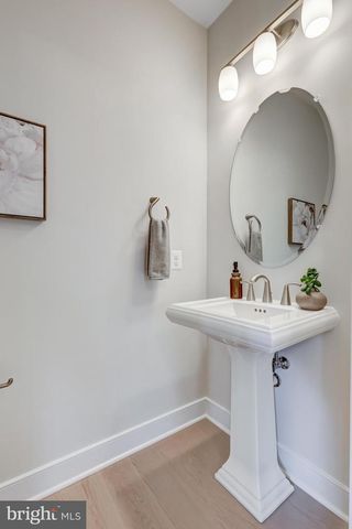 1429 SPRING VALE AVE, Mclean, VA 22101