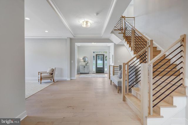 1429 SPRING VALE AVE, Mclean, VA 22101