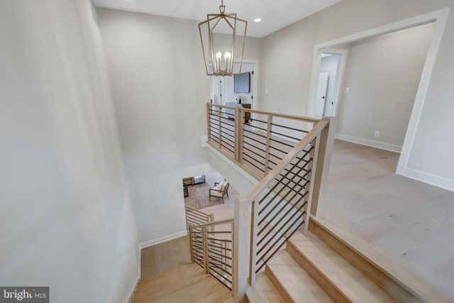 1429 SPRING VALE AVE, Mclean, VA 22101