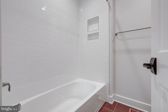 1429 SPRING VALE AVE, Mclean, VA 22101