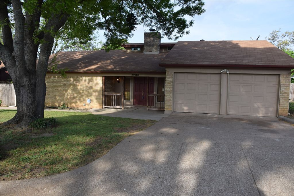 2808 Bent Tree Lane, Arlington, TX 76016