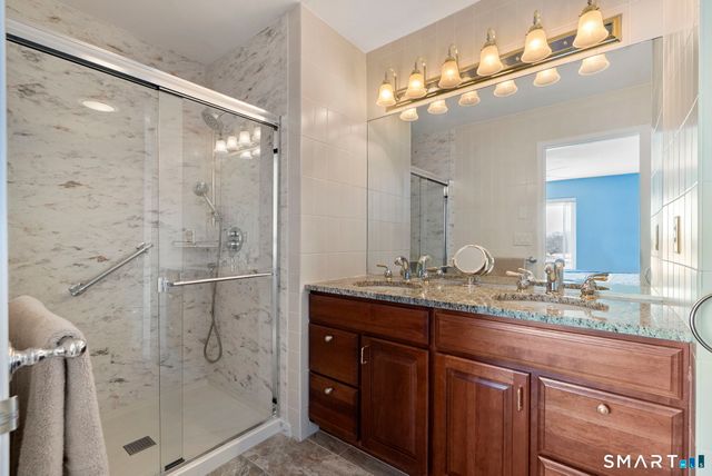 25 Sunset Road 7, Old Saybrook, CT 06475