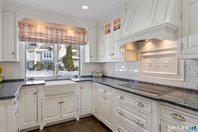 25 Sunset Road 7, Old Saybrook, CT 06475