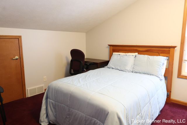 7703 Pinecone Court, Whitehall Twp, MI 49461