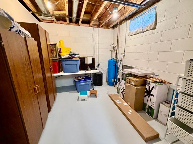 7703 Pinecone Court, Whitehall Twp, MI 49461