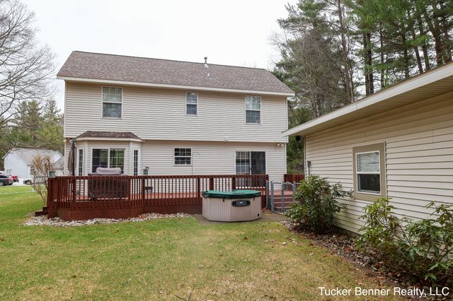 7703 Pinecone Court, Whitehall Twp, MI 49461