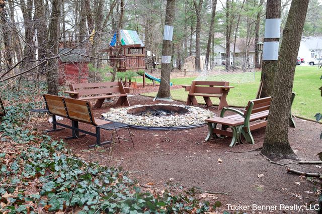 7703 Pinecone Court, Whitehall Twp, MI 49461