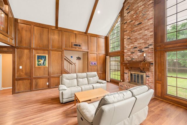 18107 Shadow Valley Drive, Spring, TX 77379