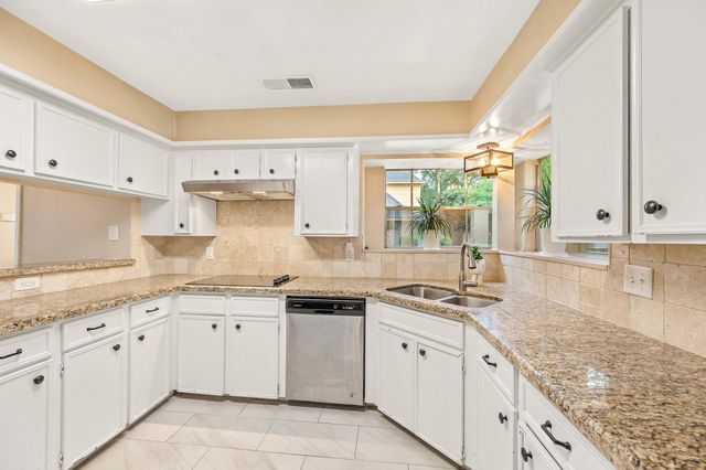 18107 Shadow Valley Drive, Spring, TX 77379