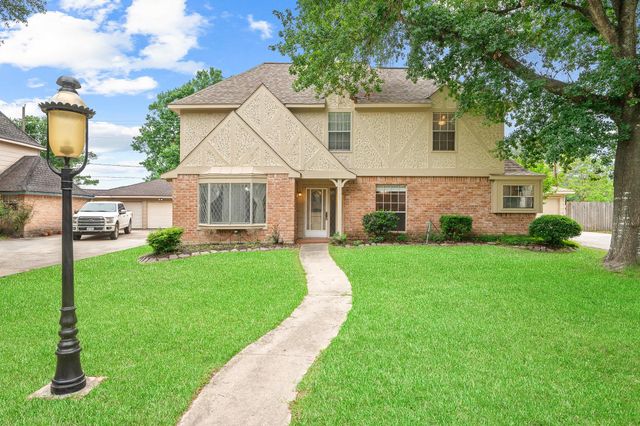 18107 Shadow Valley Drive, Spring, TX 77379
