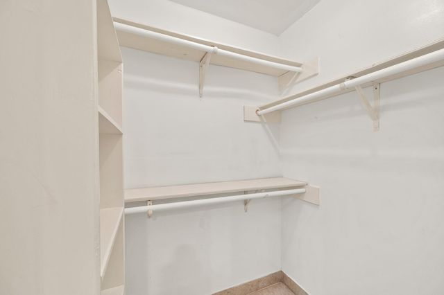 18107 Shadow Valley Drive, Spring, TX 77379