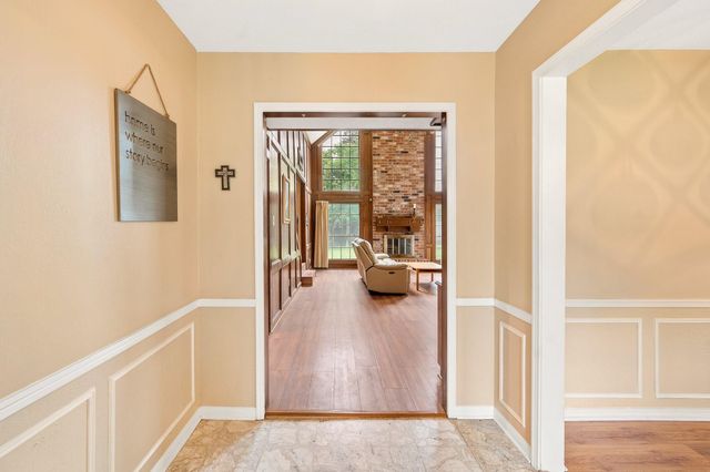 18107 Shadow Valley Drive, Spring, TX 77379