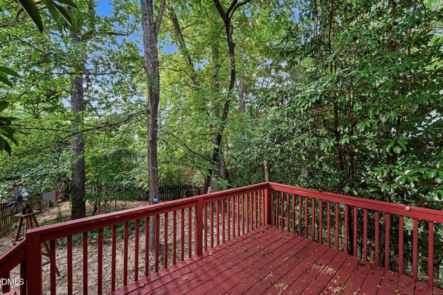 3020 Englefield Drive, Raleigh, NC 27615