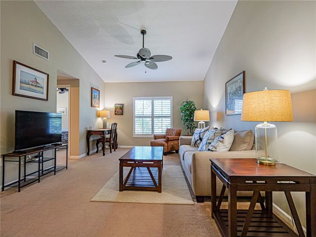 5095 Fairways Circle I303, Vero Beach, FL 32967
