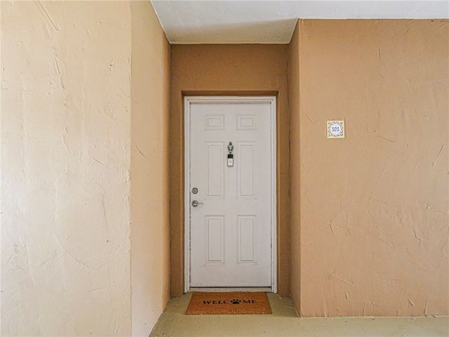 5095 Fairways Circle I303, Vero Beach, FL 32967