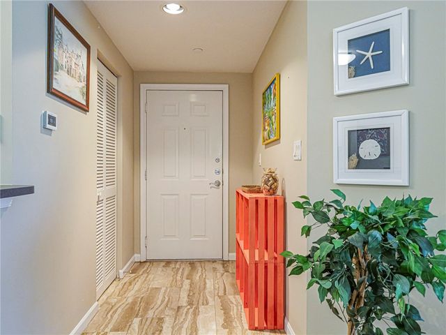 5095 Fairways Circle I303, Vero Beach, FL 32967