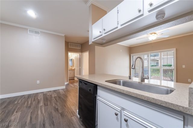 2900 Sunridge Heights Parkway 1715, Henderson, NV 89052