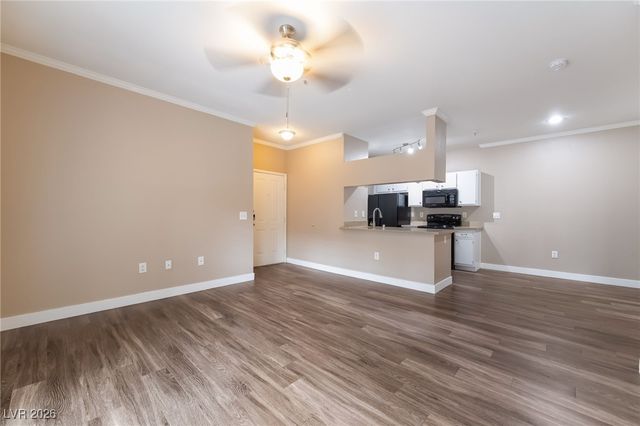 2900 Sunridge Heights Parkway 1715, Henderson, NV 89052