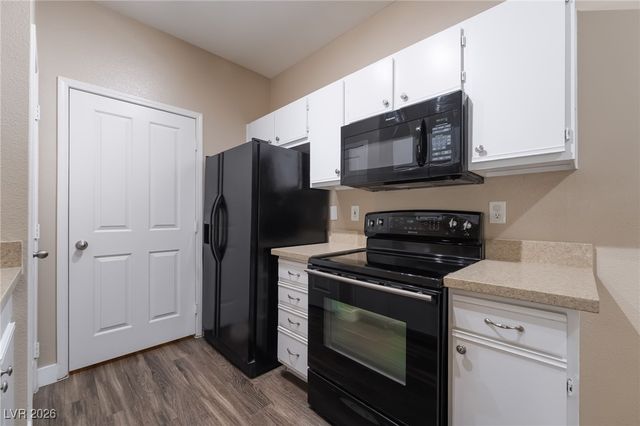 2900 Sunridge Heights Parkway 1715, Henderson, NV 89052