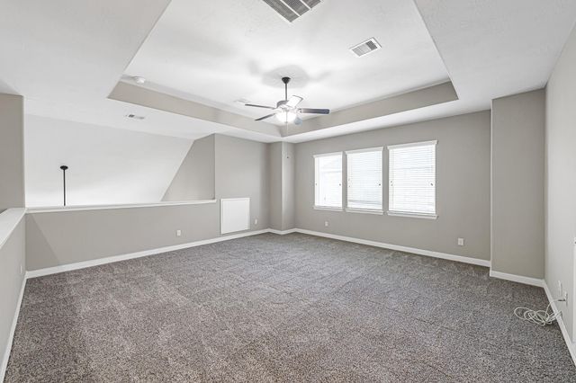 6718 Miller Shadow Lane, Sugar Land, TX 77479