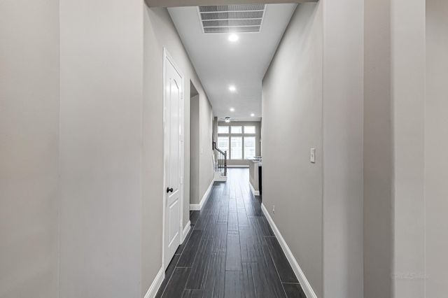 6718 Miller Shadow Lane, Sugar Land, TX 77479