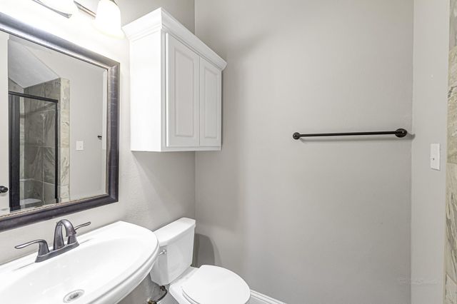 6718 Miller Shadow Lane, Sugar Land, TX 77479