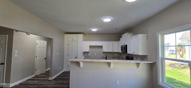 3648 Thornbrook Drive, Greenville, NC 27834