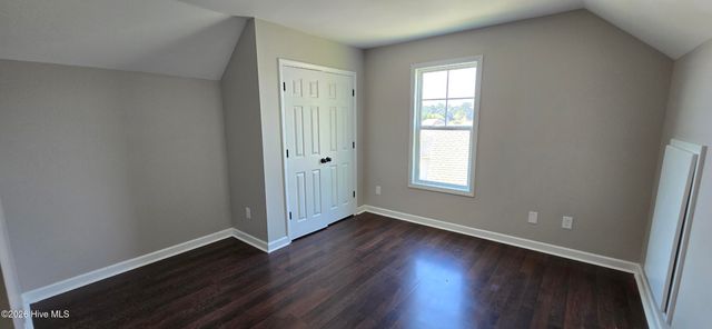 3648 Thornbrook Drive, Greenville, NC 27834