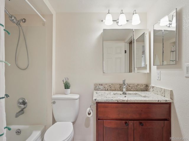 4768 S Zeno Street, Aurora, CO 80015