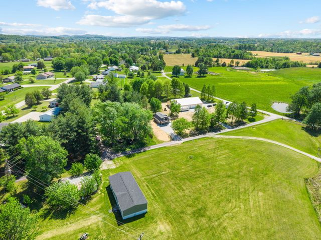 67 Seneca Road, Brodhead, KY 40409